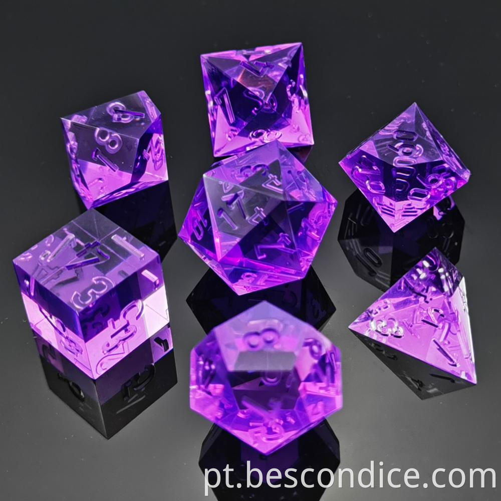 Clear Unpainted Sharp Edge Dnd Dice Set 5